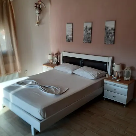 Case de vacanță Dimaki's House